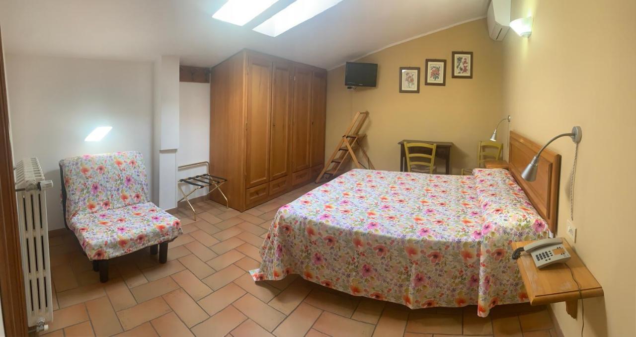 Agriturismo Il Castello Assisi Exterior foto